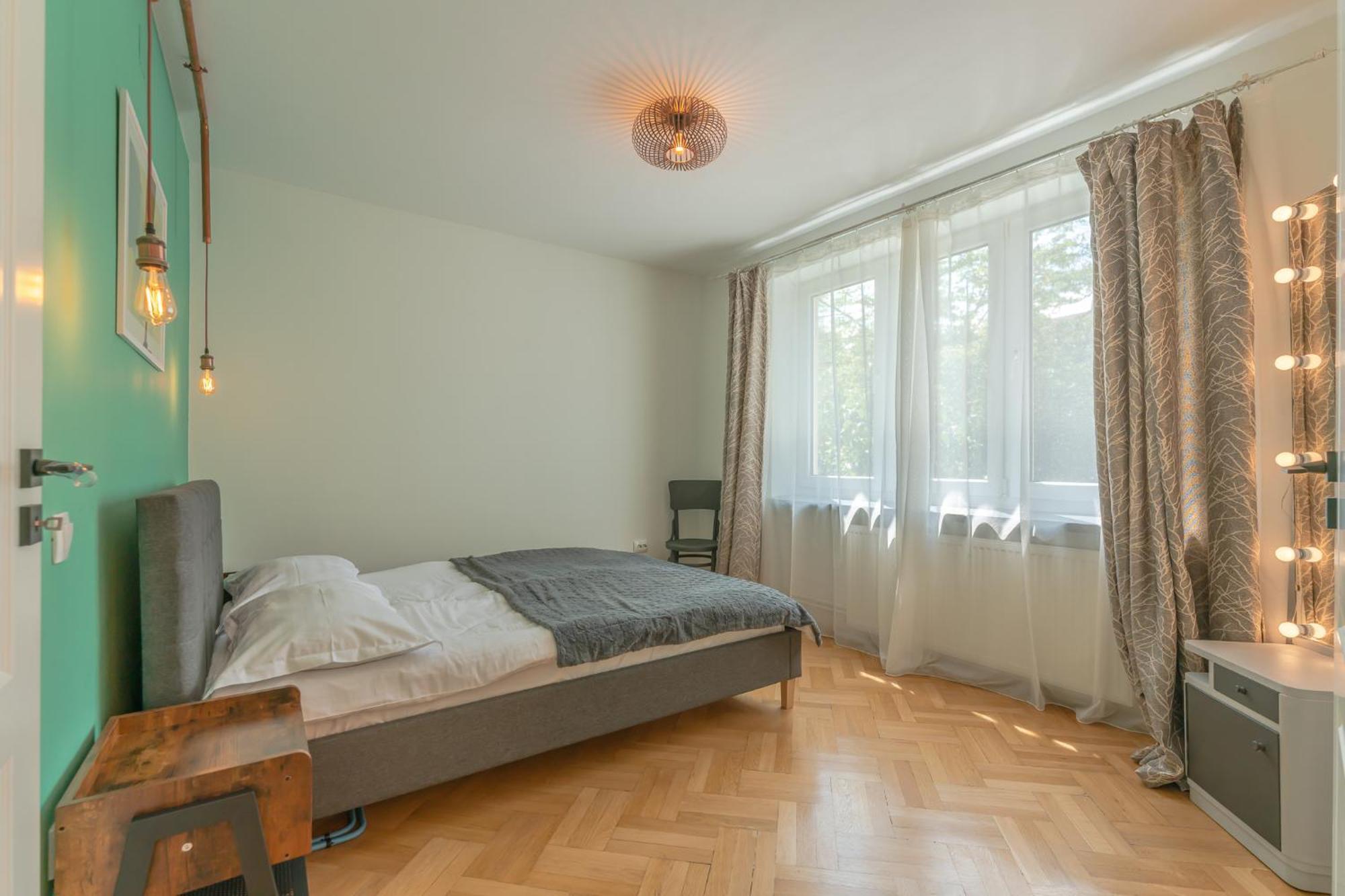 Castanilor 6 - Hip Industrial Apartment Close To City Centre Брашов Екстериор снимка