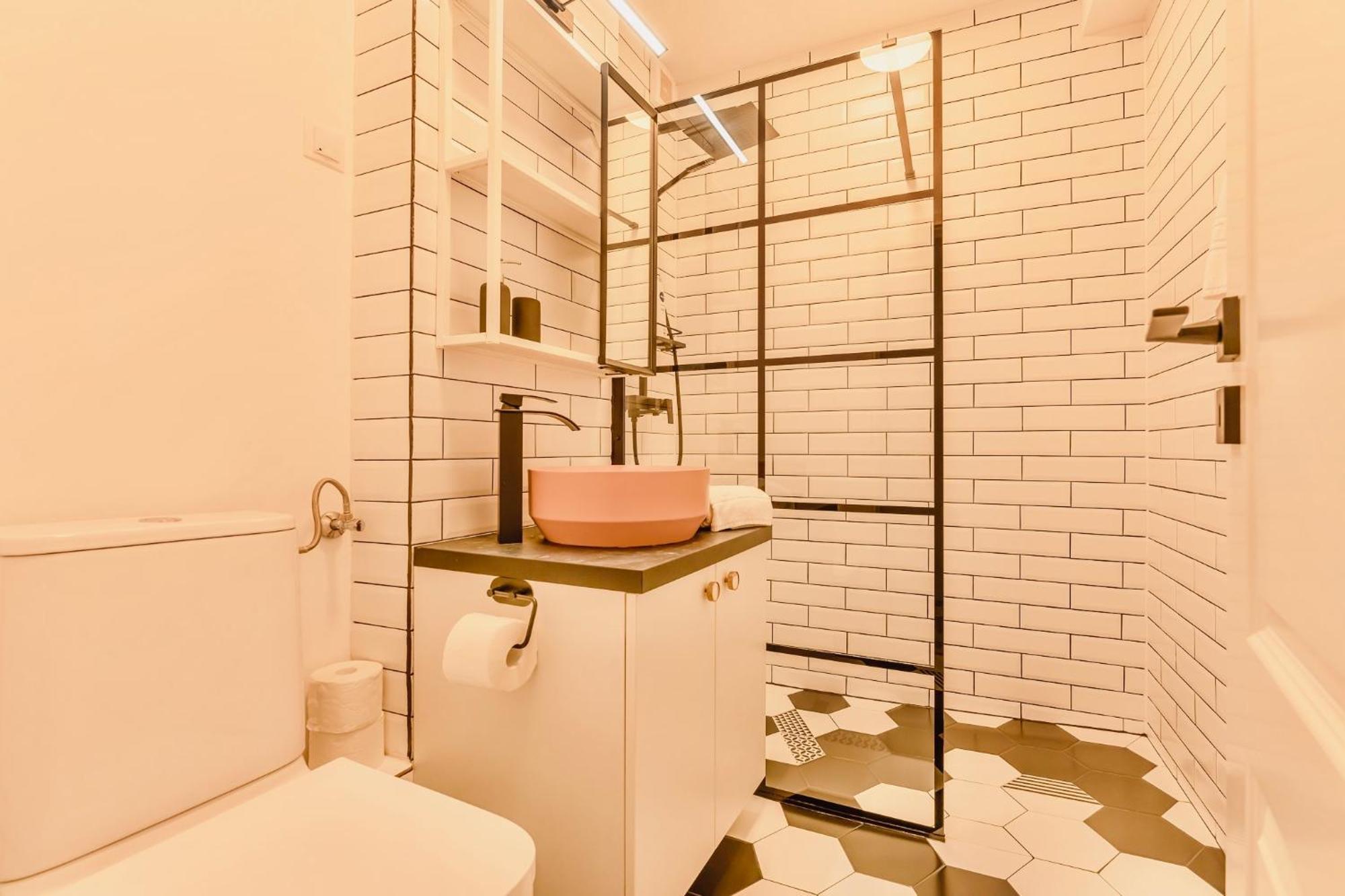 Castanilor 6 - Hip Industrial Apartment Close To City Centre Брашов Екстериор снимка